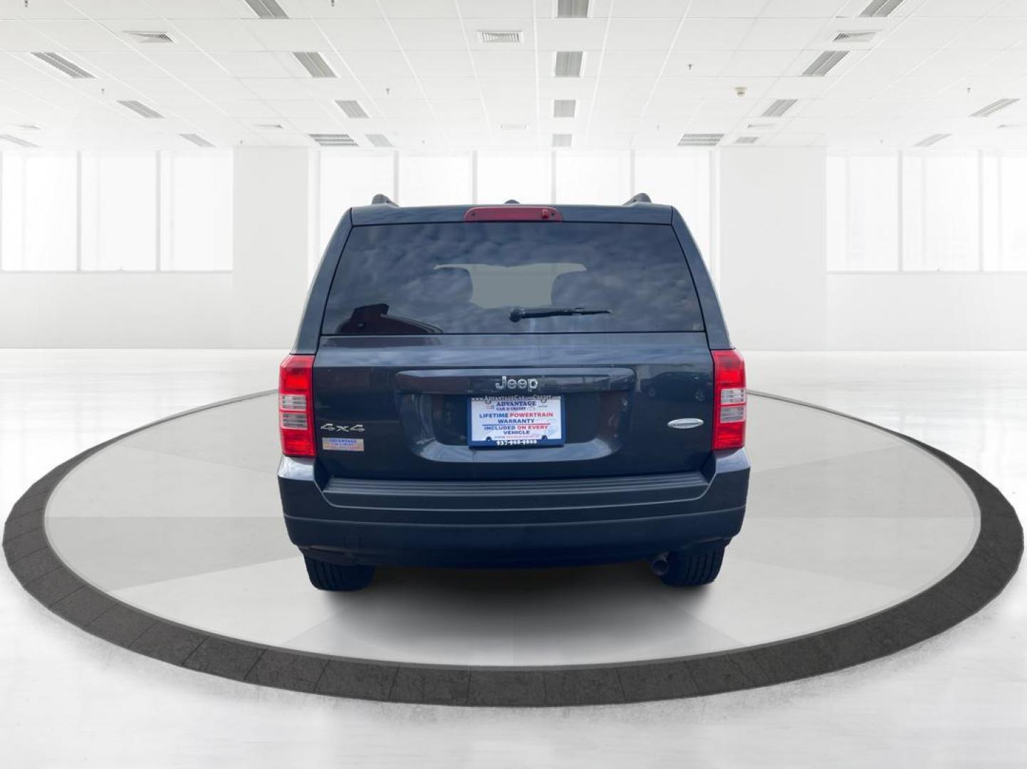 2016 Jeep Patriot Latitude (1C4NJRFB0GD) with an Other engine, located at 1230 East Main St, Xenia, OH, 45385, (937) 908-9800, 39.688042, -83.910538 - Photo#3