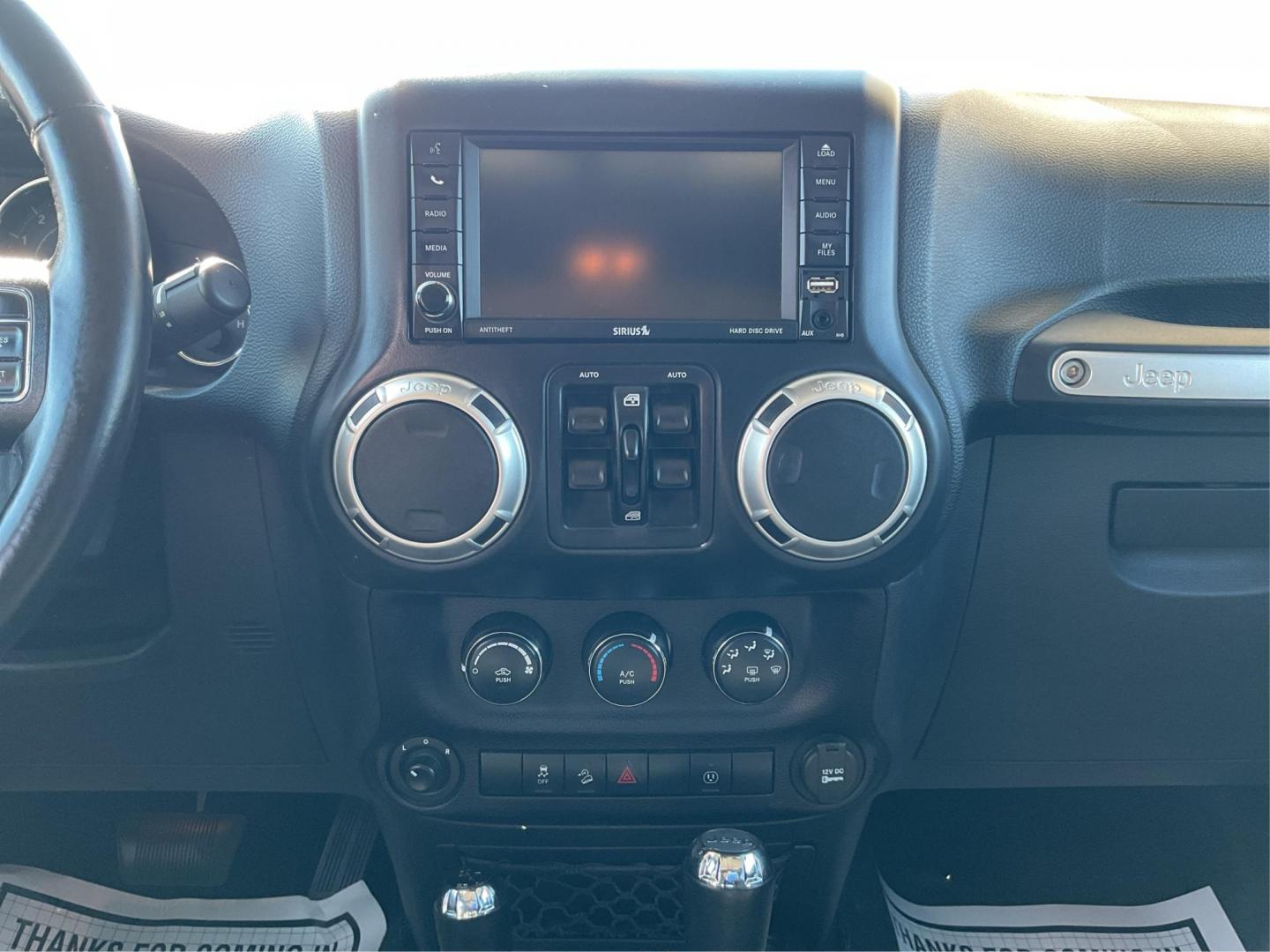 2016 Jeep Wrangler Unlimited Sahara 4WD (1C4BJWEG2GL) with an 3.6L V6 DOHC 24V FFV engine, located at 8750 N County Rd 25A, Piqua, OH, 45356, (937) 908-9800, 40.164391, -84.232513 - Photo#11