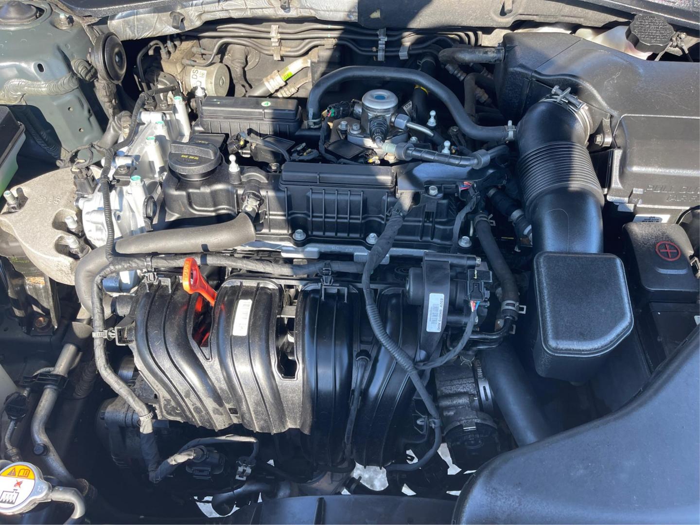 2016 Kia Optima LX (KNAGT4L3XG5) with an 2.4L L4 DOHC 16V engine, 6-Speed Automatic transmission, located at 1099 N County Rd 25A , Troy, OH, 45373, (937) 908-9800, 40.057041, -84.215462 - Photo#10