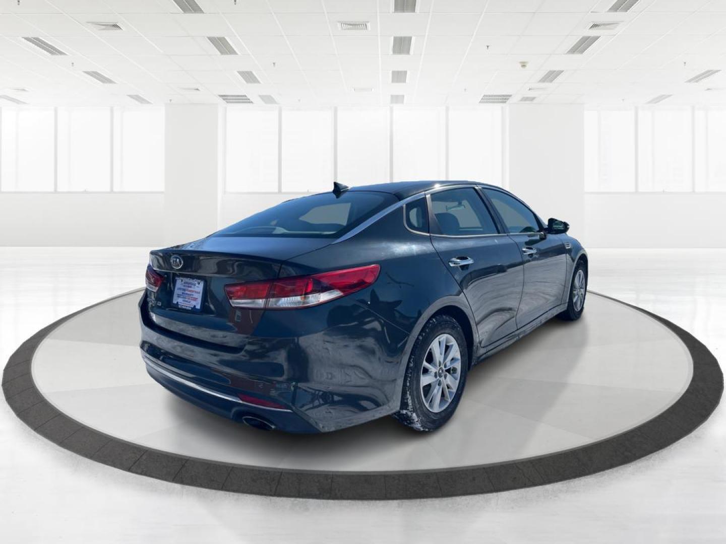 2016 Kia Optima LX (KNAGT4L3XG5) with an 2.4L L4 DOHC 16V engine, 6-Speed Automatic transmission, located at 1099 N County Rd 25A , Troy, OH, 45373, (937) 908-9800, 40.057041, -84.215462 - Photo#2