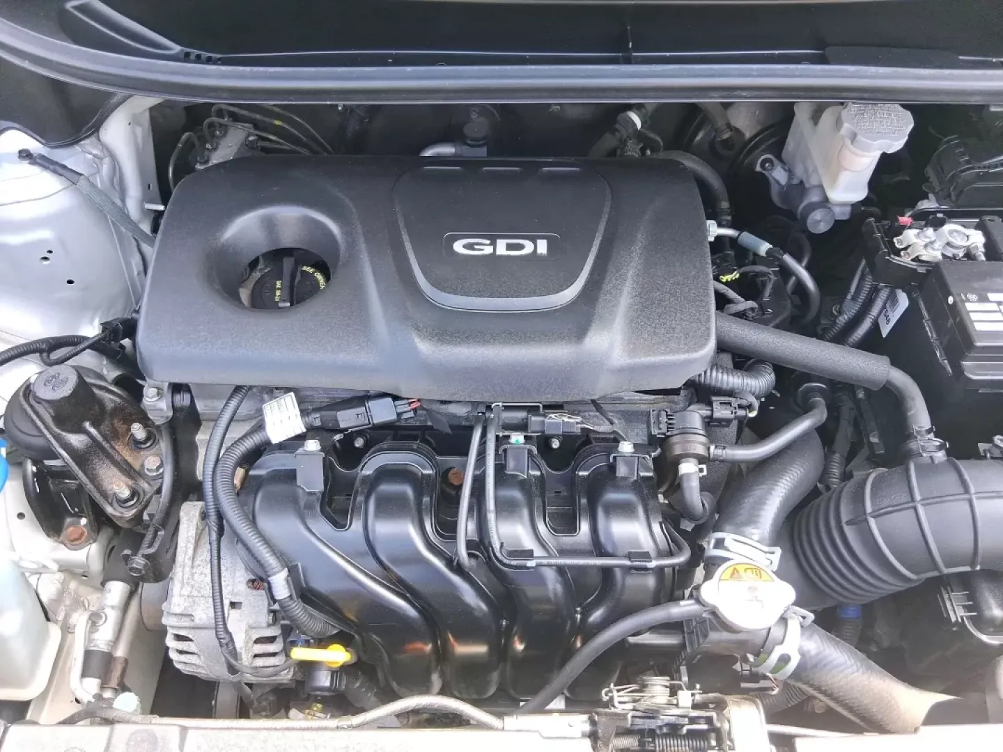 2016 Chevrolet Traverse LTZ (1GNKVJKD6GJ) with an 3.6L V-6 gasoline direct injection engine, located at 4508 South Dixie Dr, Moraine, OH, 45439, (937) 908-9800, 39.807072, -84.031563 - Photo#11