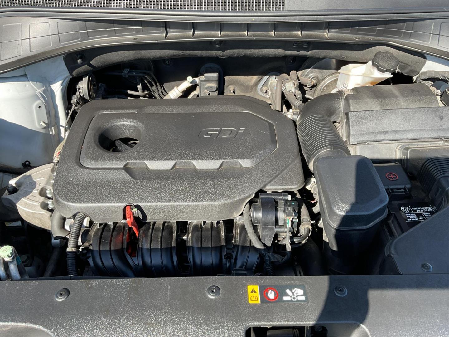 2016 Kia Sorento 2.4L LX (5XYPG4A34GG) with an 2.4L I-4 gasoline direct injection engine, located at 880 E. National Road, OH, 45377, (937) 908-9800, 39.891918, -84.183975 - Photo#10