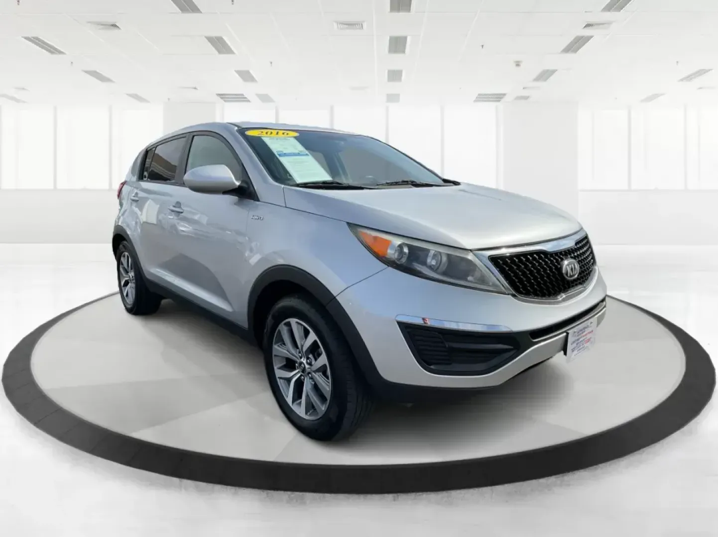 2016 Kia Sportage LX (KNDPBCAC1G7) with an 2.4L I-4 gasoline direct injection engine, located at 401 Woodman Dr, Riverside, OH, 45431, (937) 908-9800, 39.761024, -84.120956 - Photo#0
