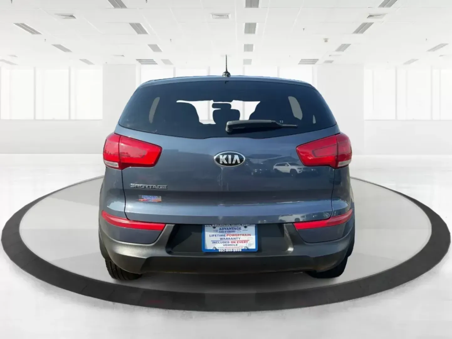 2016 Kia Sportage LX (KNDPB3AC1G7) with an Theta II 2.4L I-4 gasoline direct injection engine, located at 1230 East Main St, Xenia, OH, 45385, (937) 908-9800, 39.688042, -83.910538 - Photo#3
