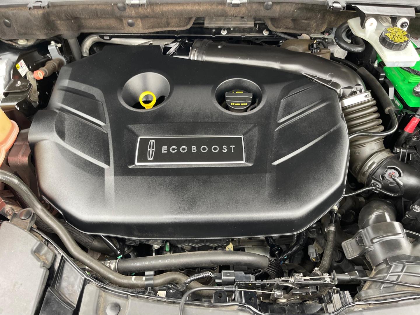2016 Lincoln Mkc Reserve (5LMTJ3DH5GU) with an Other engine, located at 880 E. National Road, OH, 45377, (937) 908-9800, 39.891918, -84.183975 - Photo#10