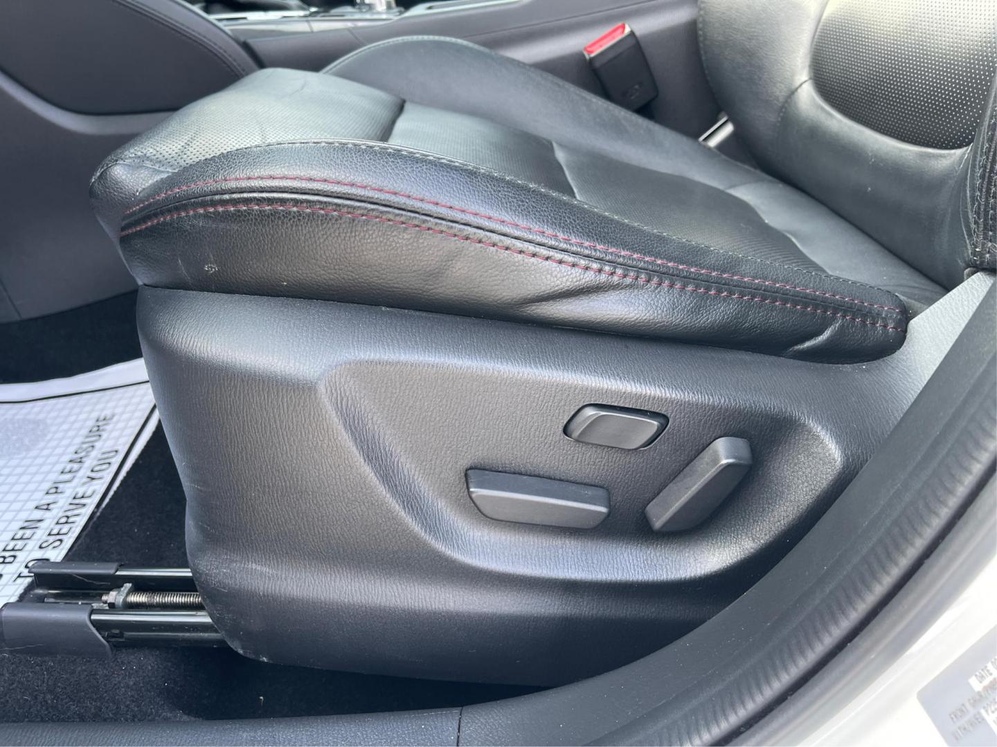 2016 Mazda CX-5 Grand Touring AWD (JM3KE4DY8G0) with an 2.5L L4 DOHC 16V engine, 6-Speed Automatic transmission, located at 1230 East Main St, Xenia, OH, 45385, (937) 908-9800, 39.688042, -83.910538 - Photo#16