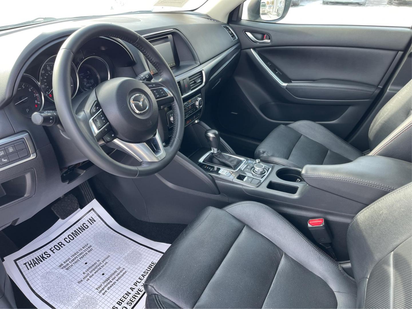 2016 Mazda CX-5 Grand Touring AWD (JM3KE4DY8G0) with an 2.5L L4 DOHC 16V engine, 6-Speed Automatic transmission, located at 1230 East Main St, Xenia, OH, 45385, (937) 908-9800, 39.688042, -83.910538 - Photo#8
