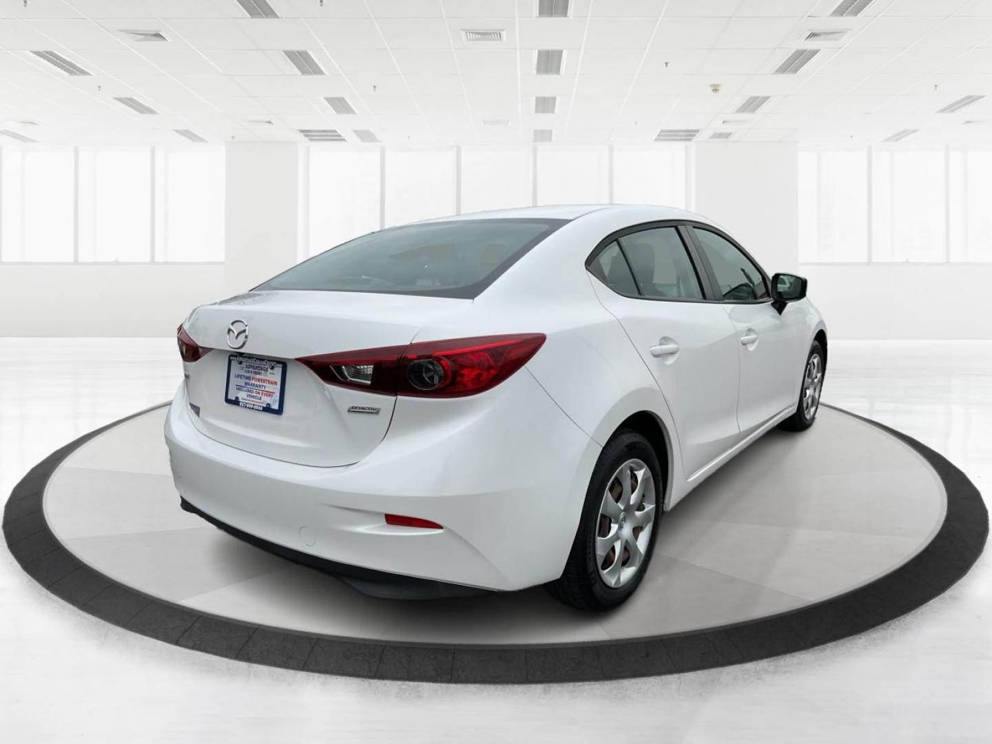 2016 Mazda Mazda3 i Sport (3MZBM1T74GM) with an SKYACTIV-G 2L I-4 gasoline direct injection engine, located at 880 E. National Road, OH, 45377, (937) 908-9800, 39.891918, -84.183975 - Photo#2