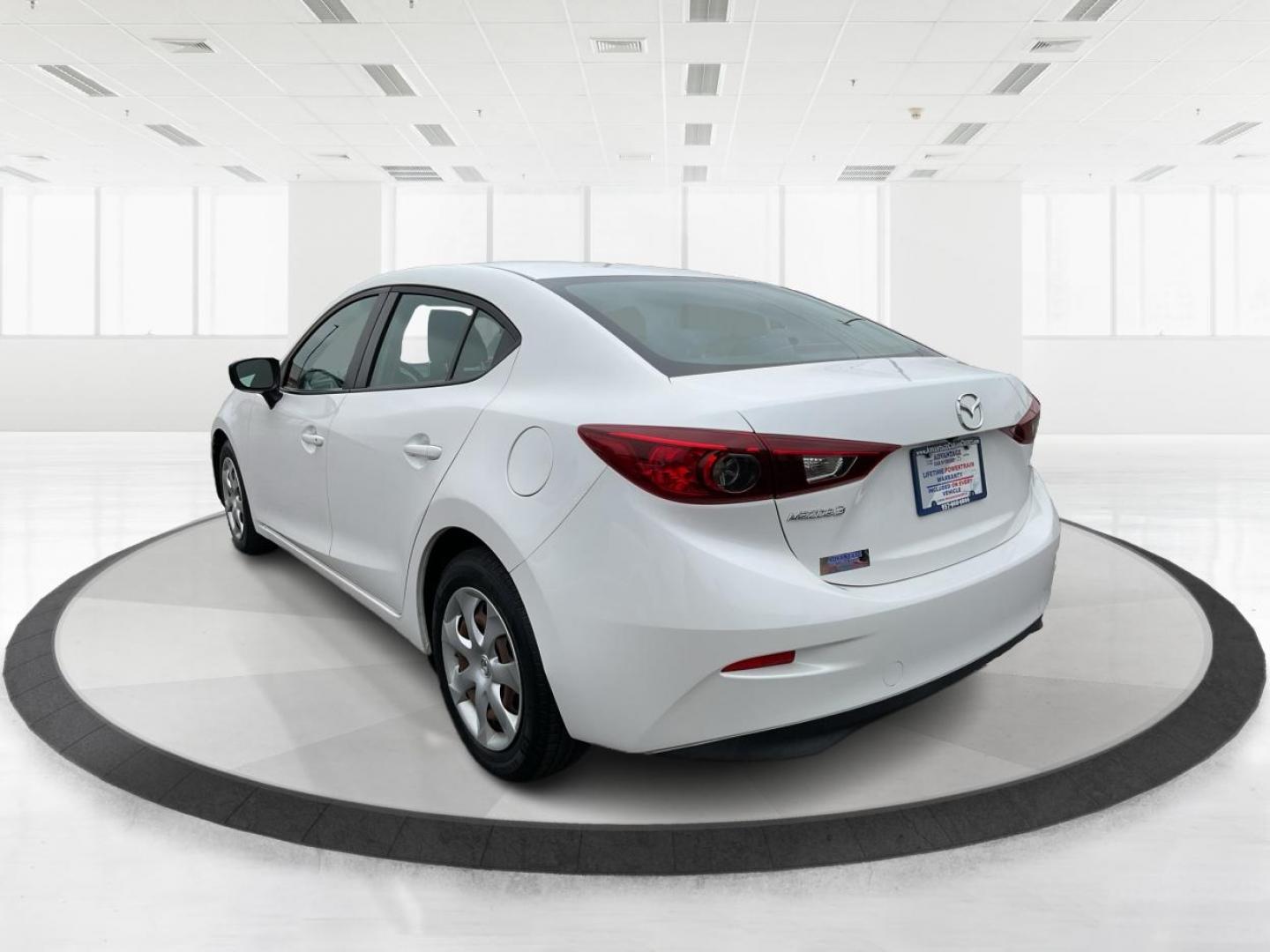 2016 Mazda Mazda3 i Sport (3MZBM1T74GM) with an SKYACTIV-G 2L I-4 gasoline direct injection engine, located at 880 E. National Road, OH, 45377, (937) 908-9800, 39.891918, -84.183975 - Photo#4