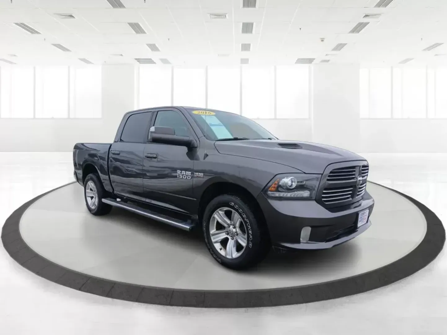 2016 Ram 1500 Sport Crew Cab SWB 4WD (1C6RR7MT8GS) with an 5.7L V8 OHV 16V engine, 8-Speed Automatic transmission, located at 401 Woodman Dr, Riverside, OH, 45431, (937) 908-9800, 39.761024, -84.120956 - Photo#0
