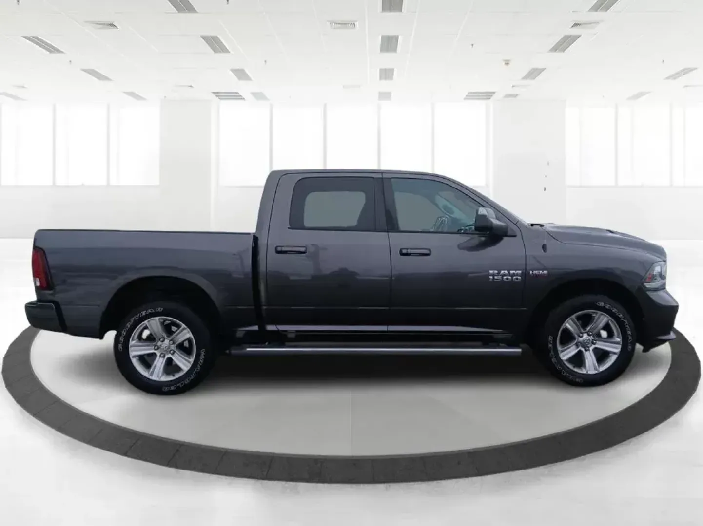 2016 Ram 1500 Sport Crew Cab SWB 4WD (1C6RR7MT8GS) with an 5.7L V8 OHV 16V engine, 8-Speed Automatic transmission, located at 401 Woodman Dr, Riverside, OH, 45431, (937) 908-9800, 39.761024, -84.120956 - Photo#1