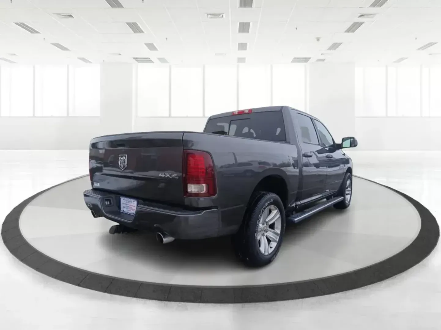 2016 Ram 1500 Sport Crew Cab SWB 4WD (1C6RR7MT8GS) with an 5.7L V8 OHV 16V engine, 8-Speed Automatic transmission, located at 401 Woodman Dr, Riverside, OH, 45431, (937) 908-9800, 39.761024, -84.120956 - Photo#2