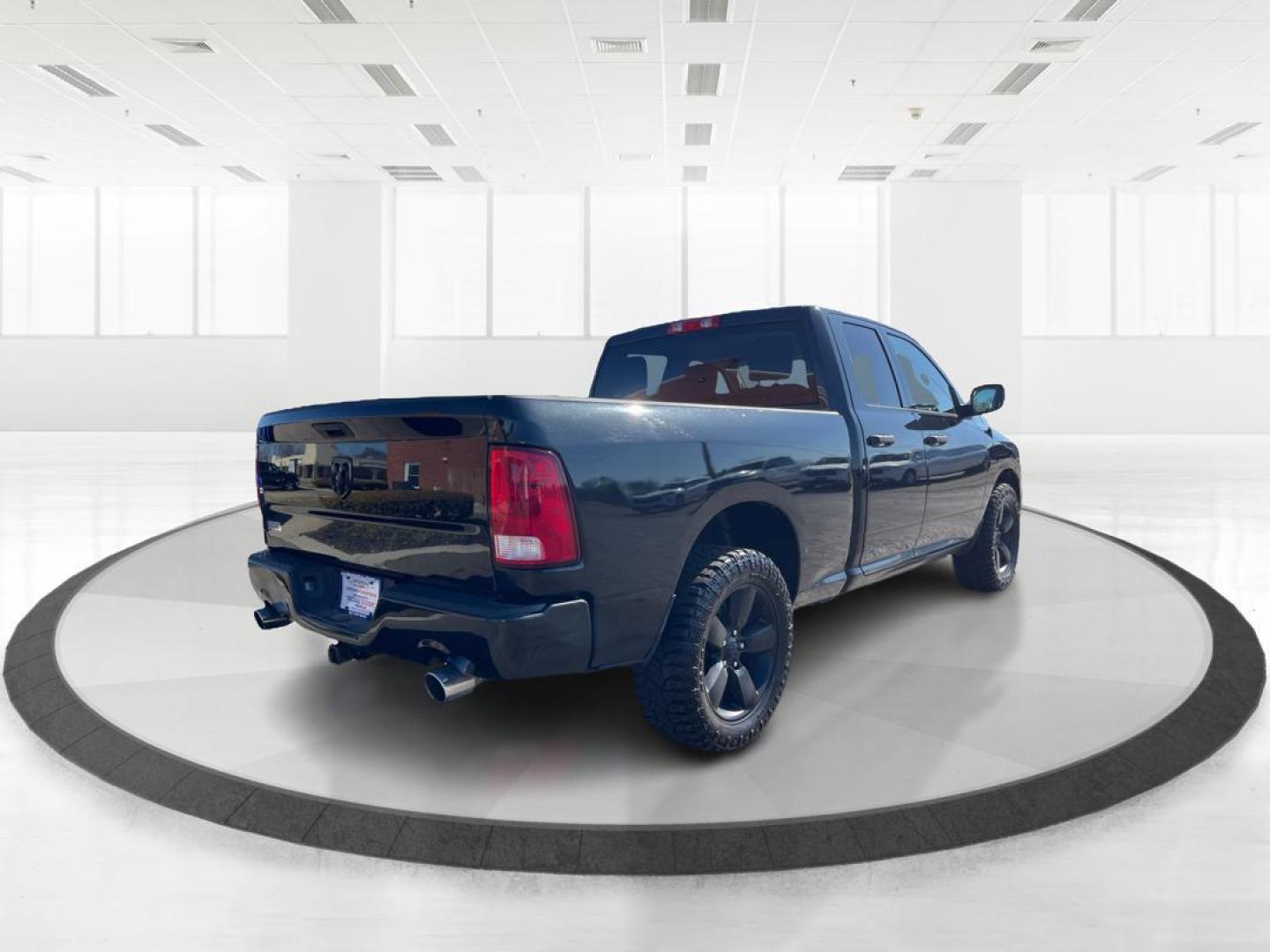2016 Ram 1500 Express (1C6RR7FTXGS) with an HEMI 5.7L V-8 variable valve control engine, located at 1230 East Main St, Xenia, OH, 45385, (937) 908-9800, 39.688042, -83.910538 - Photo#2