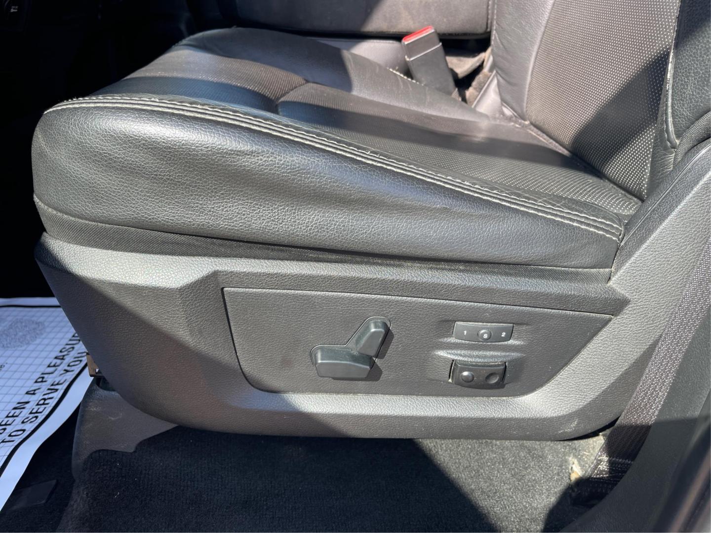 2016 Ram 1500 Laramie (1C6RR7NTXGS) with an Other engine, located at 1230 East Main St, Xenia, OH, 45385, (937) 908-9800, 39.688042, -83.910538 - Photo#16
