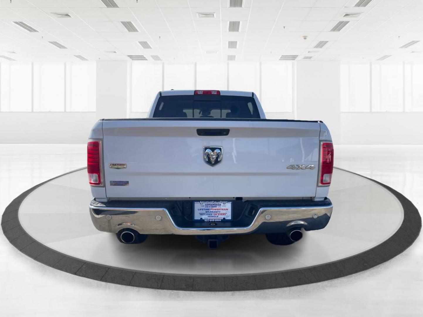 2016 Ram 1500 Laramie (1C6RR7NTXGS) with an Other engine, located at 1230 East Main St, Xenia, OH, 45385, (937) 908-9800, 39.688042, -83.910538 - Photo#3