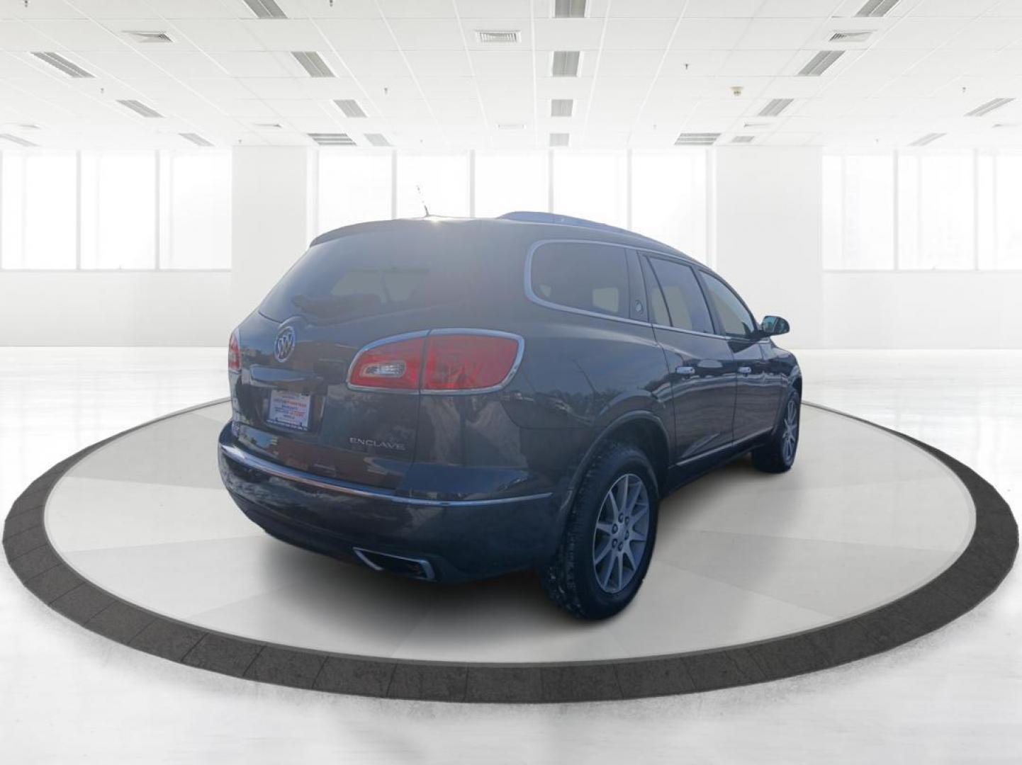 2017 Buick Enclave Leather FWD (5GAKRBKD2HJ) with an 3.6L V6 DOHC 24V engine, 6-Speed Automatic Overdrive transmission, located at 880 E. National Road, OH, 45377, (937) 908-9800, 39.891918, -84.183975 - Photo#2