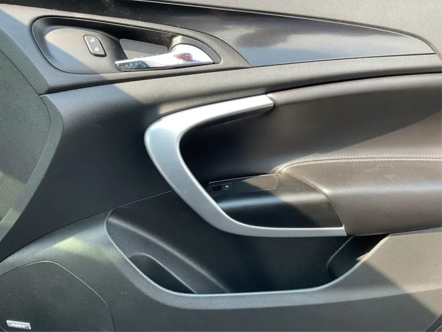 2017 Buick Regal Turbo GS (2G4GU5GX8H9) with an 2L I-4 gasoline direct injection engine, located at 8750 N County Rd 25A, Piqua, OH, 45356, (937) 908-9800, 40.164391, -84.232513 - Photo#19