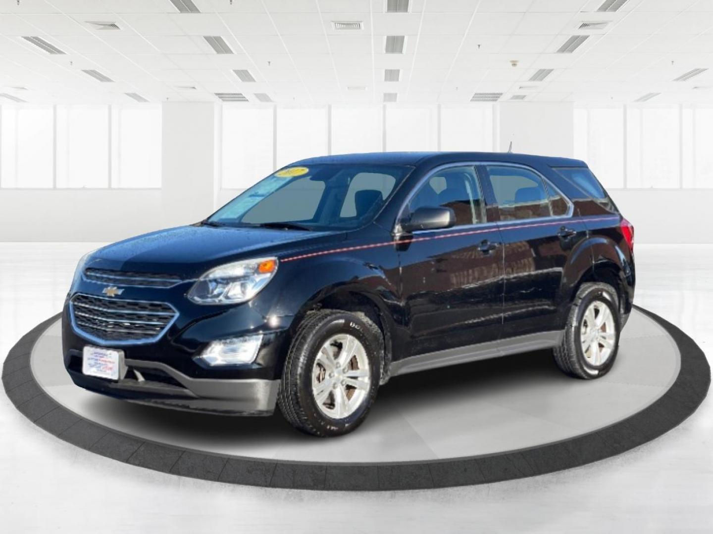 2017 Chevrolet Equinox LS 2WD (2GNALBEK7H1) with an 2.4L L4 DOHC 16V FFV engine, 6-Speed Automatic transmission, located at 1099 N County Rd 25A , Troy, OH, 45373, (937) 908-9800, 40.057041, -84.215462 - Photo#4