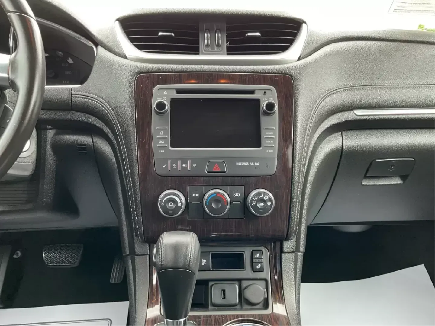 2017 Chevrolet Traverse 1LT (1GNKRGKD3HJ) with an 3.6L V-6 gasoline direct injection engine, located at 401 Woodman Dr, Riverside, OH, 45431, (937) 908-9800, 39.761024, -84.120956 - Photo#11
