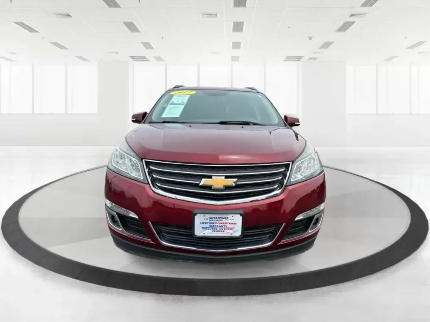 2017 Chevrolet Traverse 1LT (1GNKVGKD3HJ) with an 3.6L V-6 gasoline direct injection engine, located at 1099 N County Rd 25A , Troy, OH, 45373, (937) 908-9800, 40.057041, -84.215462 - Photo#6