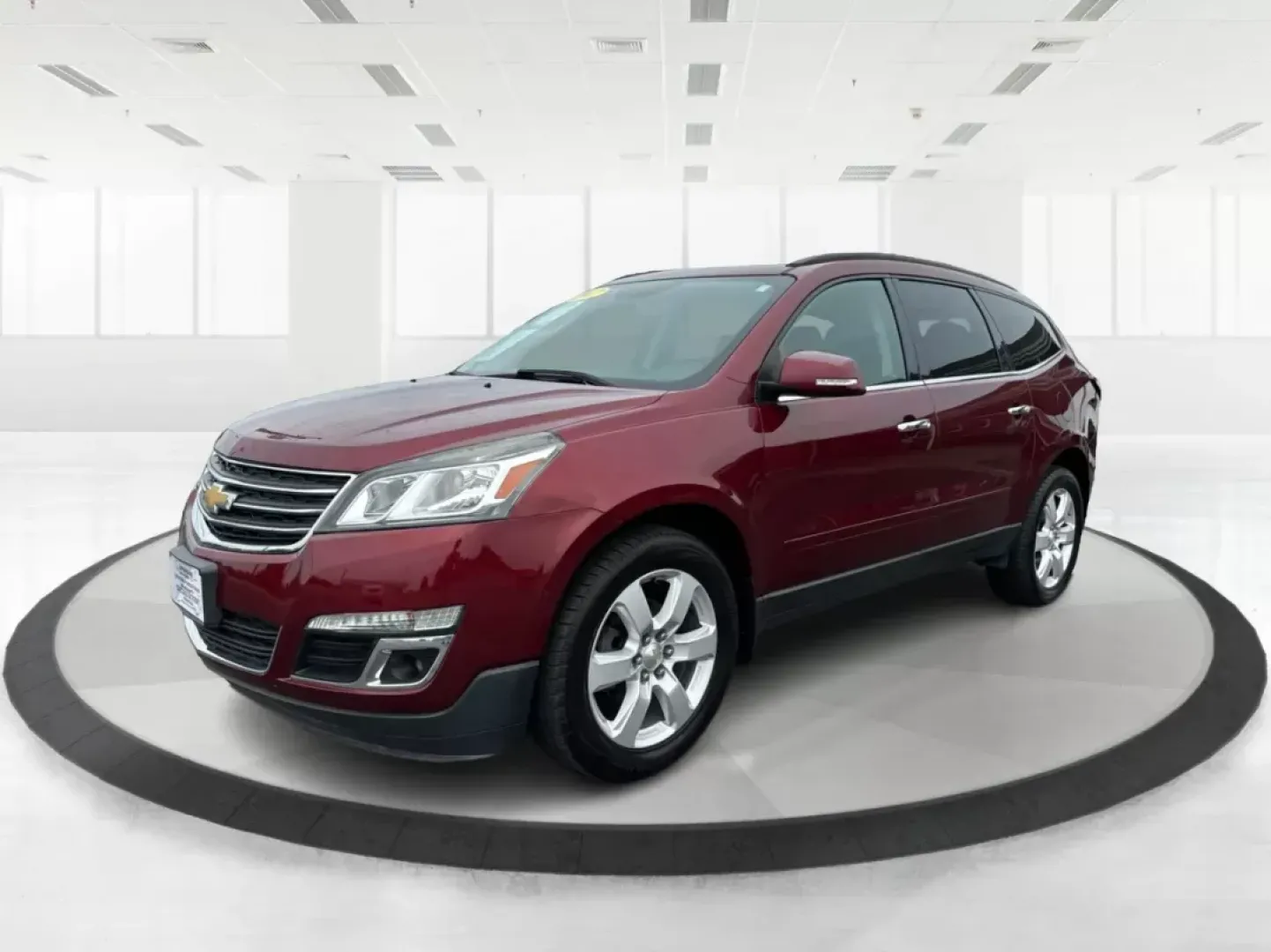 2017 Chevrolet Traverse 1LT (1GNKVGKD3HJ) with an 3.6L V-6 gasoline direct injection engine, located at 1099 N County Rd 25A , Troy, OH, 45373, (937) 908-9800, 40.057041, -84.215462 - Photo#7