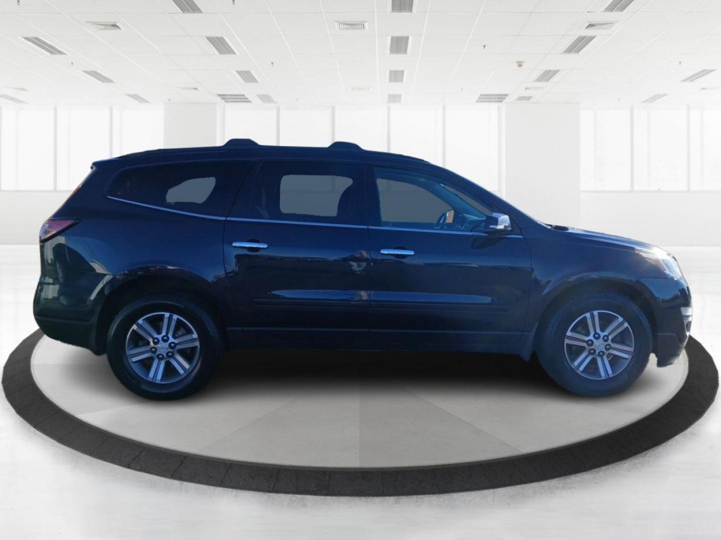 2017 Chevrolet Traverse 1LT AWD (1GNKVGKD7HJ) with an 3.6L V6 DOHC 24V engine, 6-Speed Automatic transmission, located at 1184 Kauffman Ave, Fairborn, OH, 45324, (937) 908-9800, 39.807072, -84.031563 - Photo#1