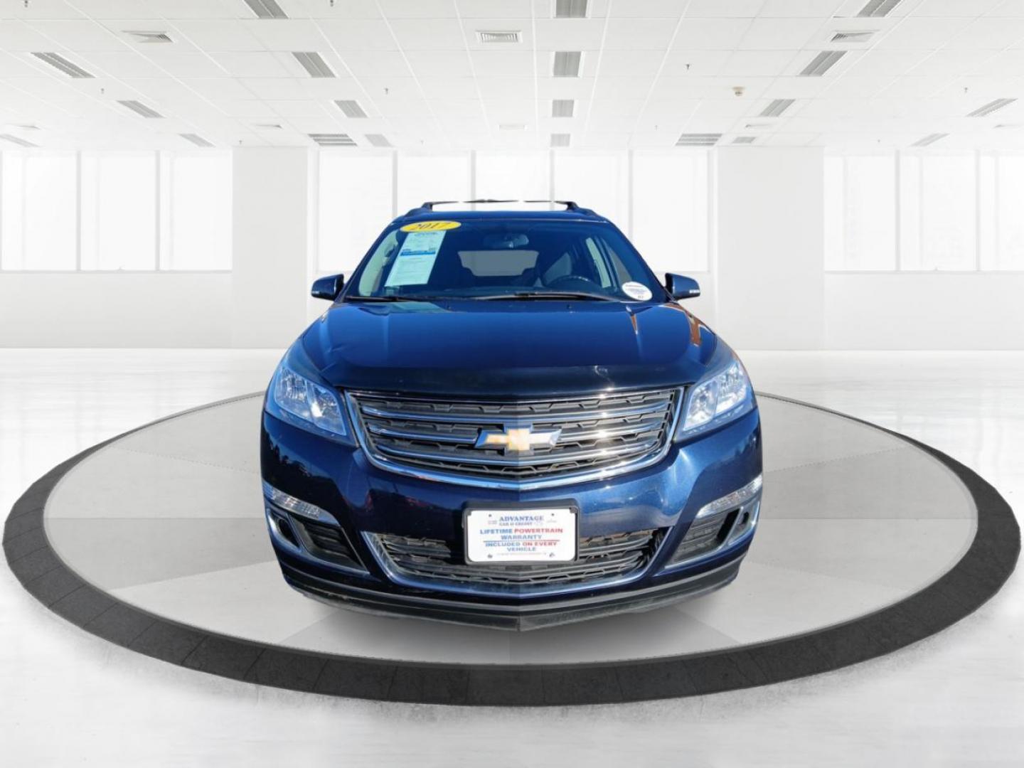 2017 Chevrolet Traverse 1LT AWD (1GNKVGKD7HJ) with an 3.6L V6 DOHC 24V engine, 6-Speed Automatic transmission, located at 1184 Kauffman Ave, Fairborn, OH, 45324, (937) 908-9800, 39.807072, -84.031563 - Photo#6