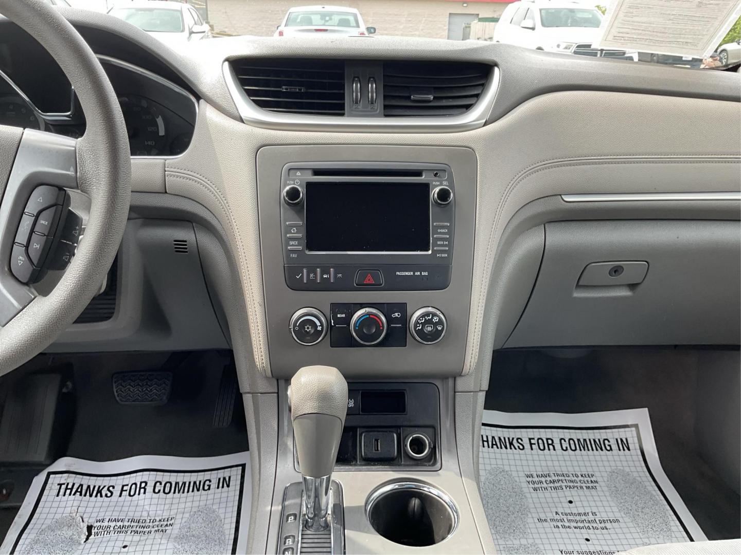2017 Chevrolet Traverse LS (1GNKRFED9HJ) with an 3.6L V-6 gasoline direct injection engine, located at 880 E. National Road, OH, 45377, (937) 908-9800, 39.891918, -84.183975 - Photo#12