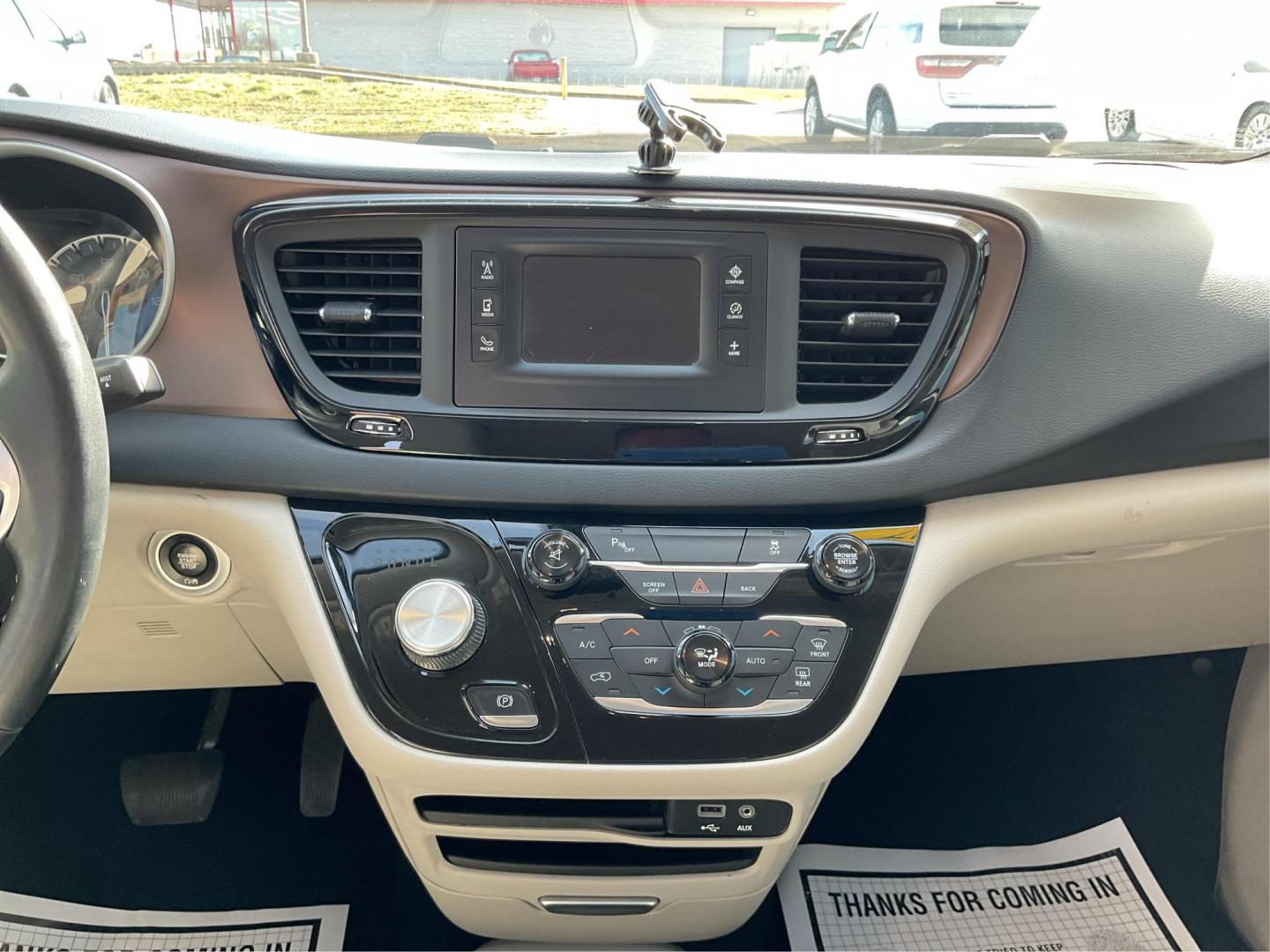 2017 Chrysler Pacifica Touring-L (2C4RC1BG7HR) with an 3.6L V-6 DOHC engine, located at 1951 S Dayton Lakeview Rd., New Carlisle, OH, 45344, (937) 908-9800, 39.890999, -84.050255 - Photo#12