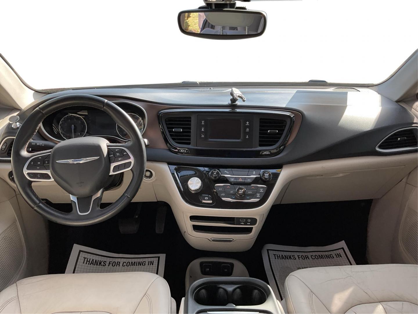 2017 Chrysler Pacifica Touring-L (2C4RC1BG7HR) with an 3.6L V-6 DOHC engine, located at 1951 S Dayton Lakeview Rd., New Carlisle, OH, 45344, (937) 908-9800, 39.890999, -84.050255 - Photo#20