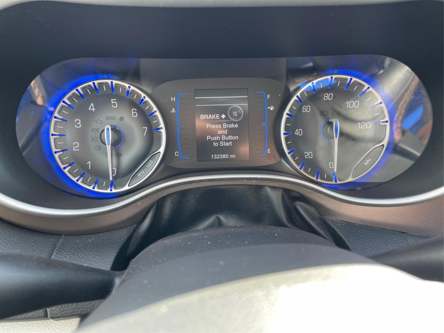 2017 Chrysler Pacifica Touring-L (2C4RC1BG2HR) with an 3.6L V-6 DOHC engine, located at 880 E. National Road, OH, 45377, (937) 908-9800, 39.891918, -84.183975 - Photo#14