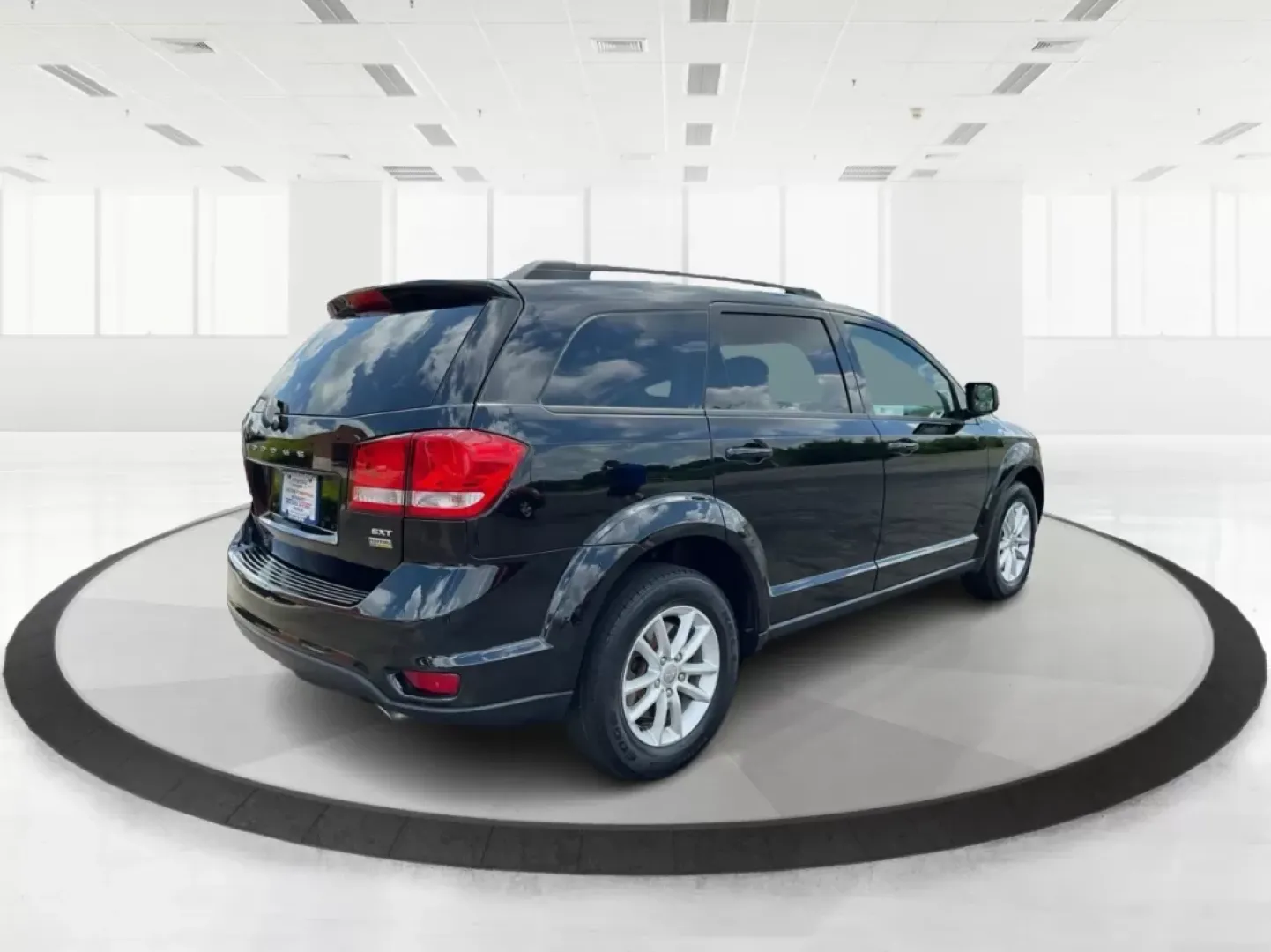 2017 Dodge Journey SXT (3C4PDCBG0HT) with an Other engine, located at 1951 S Dayton Lakeview Rd., New Carlisle, OH, 45344, (937) 908-9800, 39.890999, -84.050255 - Photo#2