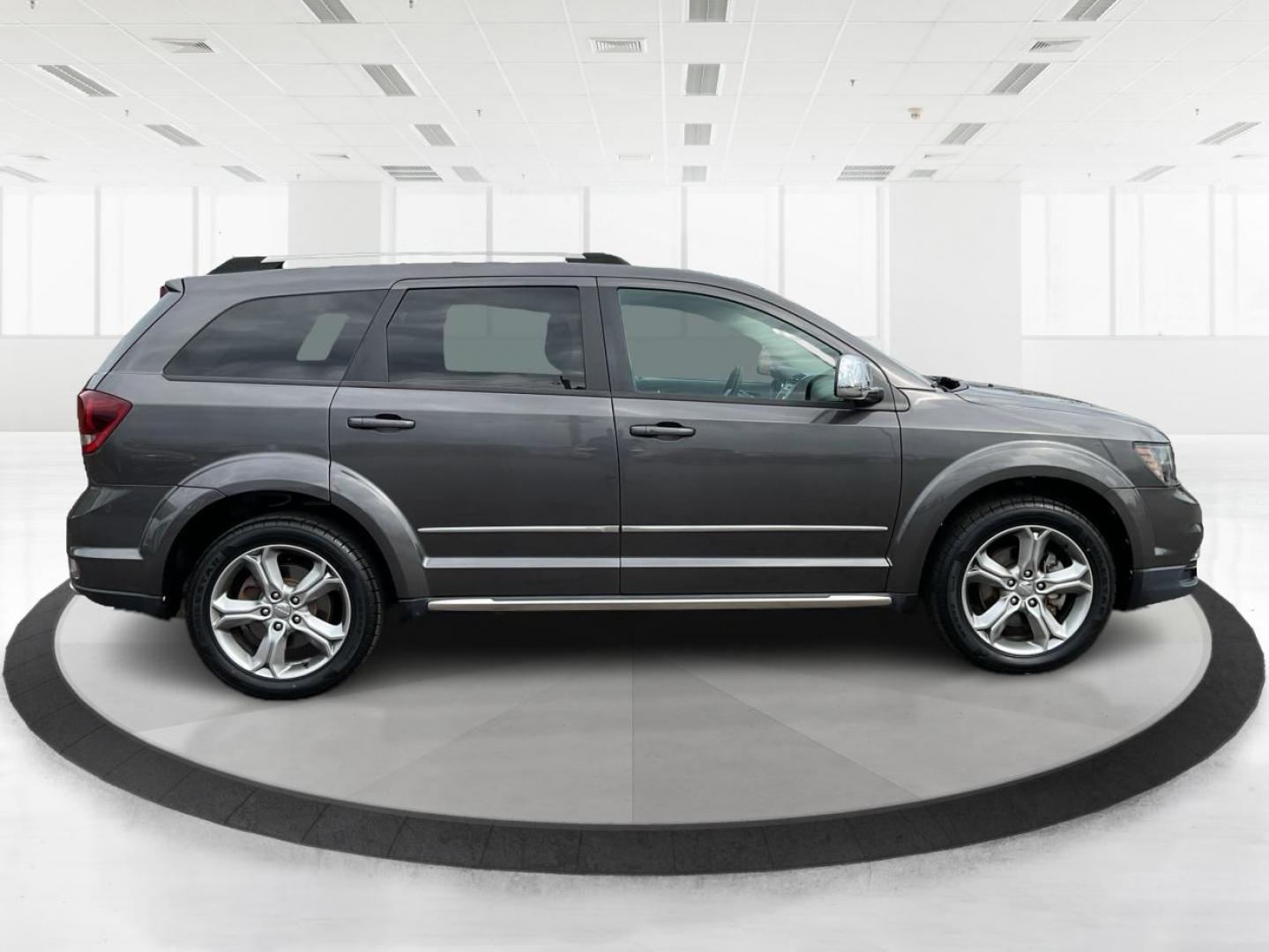 2017 Dodge Journey Crossroad (3C4PDCGB2HT) with an Pentastar 3.6L V-6 DOHC engine, located at 401 Woodman Dr, Riverside, OH, 45431, (937) 908-9800, 39.761024, -84.120956 - Photo#1