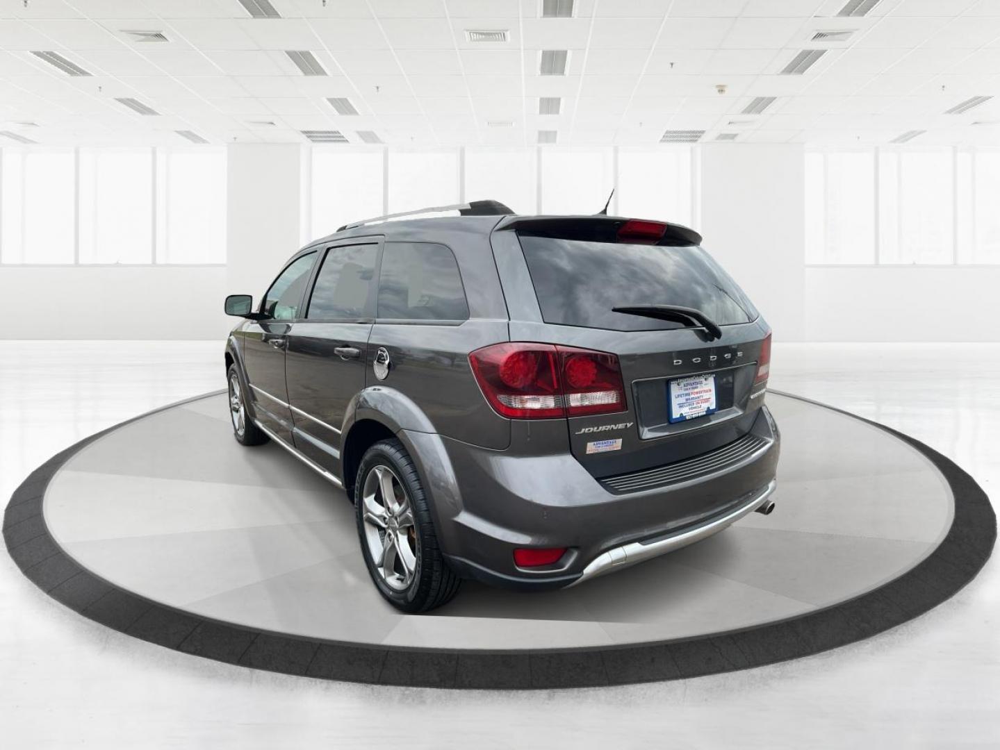 2017 Dodge Journey Crossroad (3C4PDCGB2HT) with an Pentastar 3.6L V-6 DOHC engine, located at 401 Woodman Dr, Riverside, OH, 45431, (937) 908-9800, 39.761024, -84.120956 - Photo#4