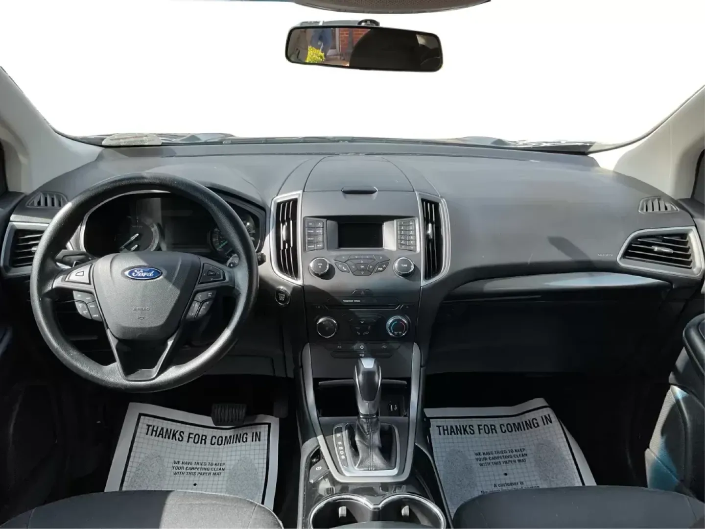 2017 Ford Edge SE (2FMPK4G90HB) with an EcoBoost 2L I-4 gasoline direct injection engine, located at 1230 East Main St, Xenia, OH, 45385, (937) 908-9800, 39.688042, -83.910538 - Photo#19