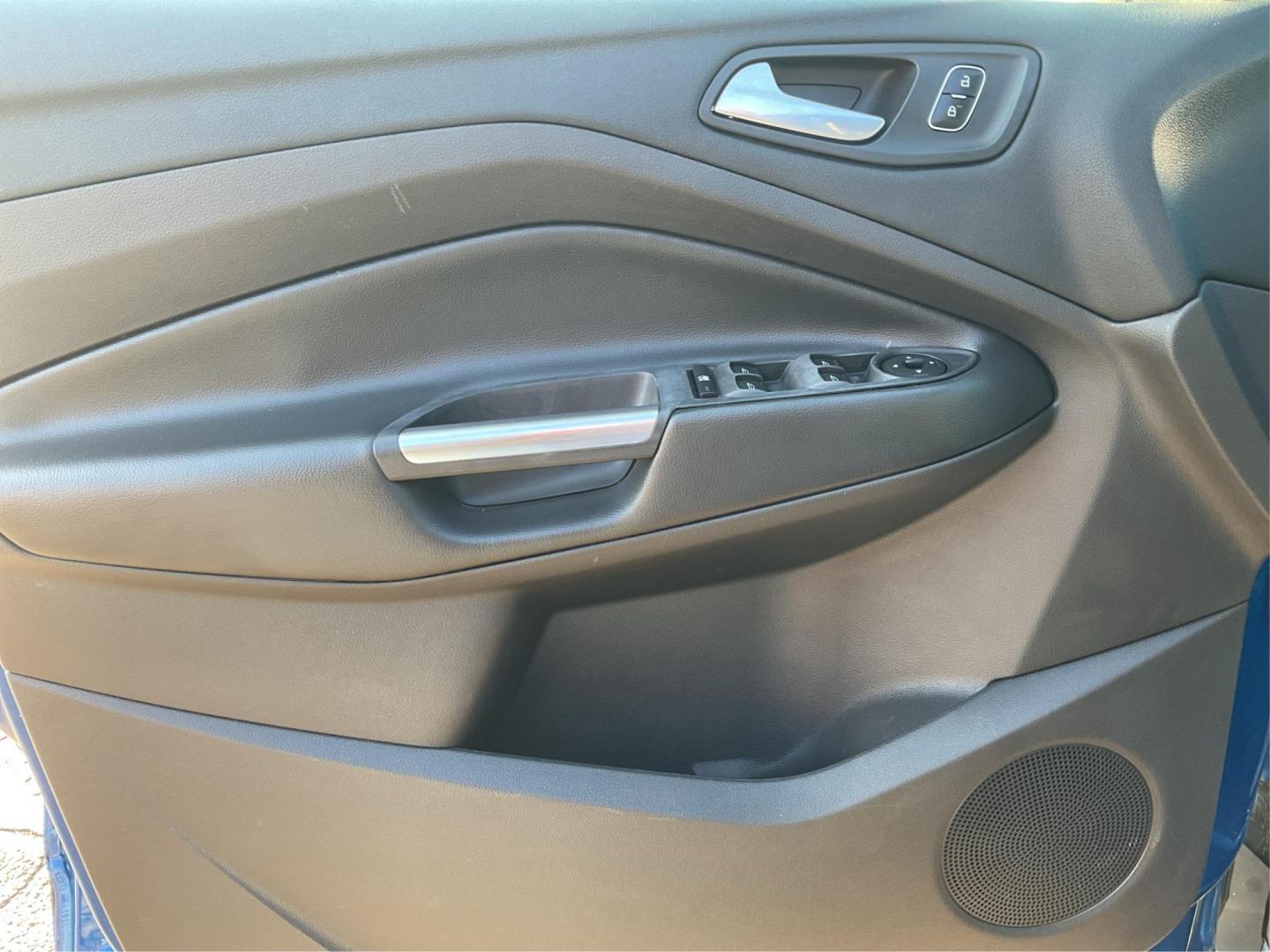 2017 Ford Escape SE (1FMCU9GD4HU) with an Other engine, located at 4508 South Dixie Dr, Moraine, OH, 45439, (937) 908-9800, 39.807072, -84.031563 - Photo#18