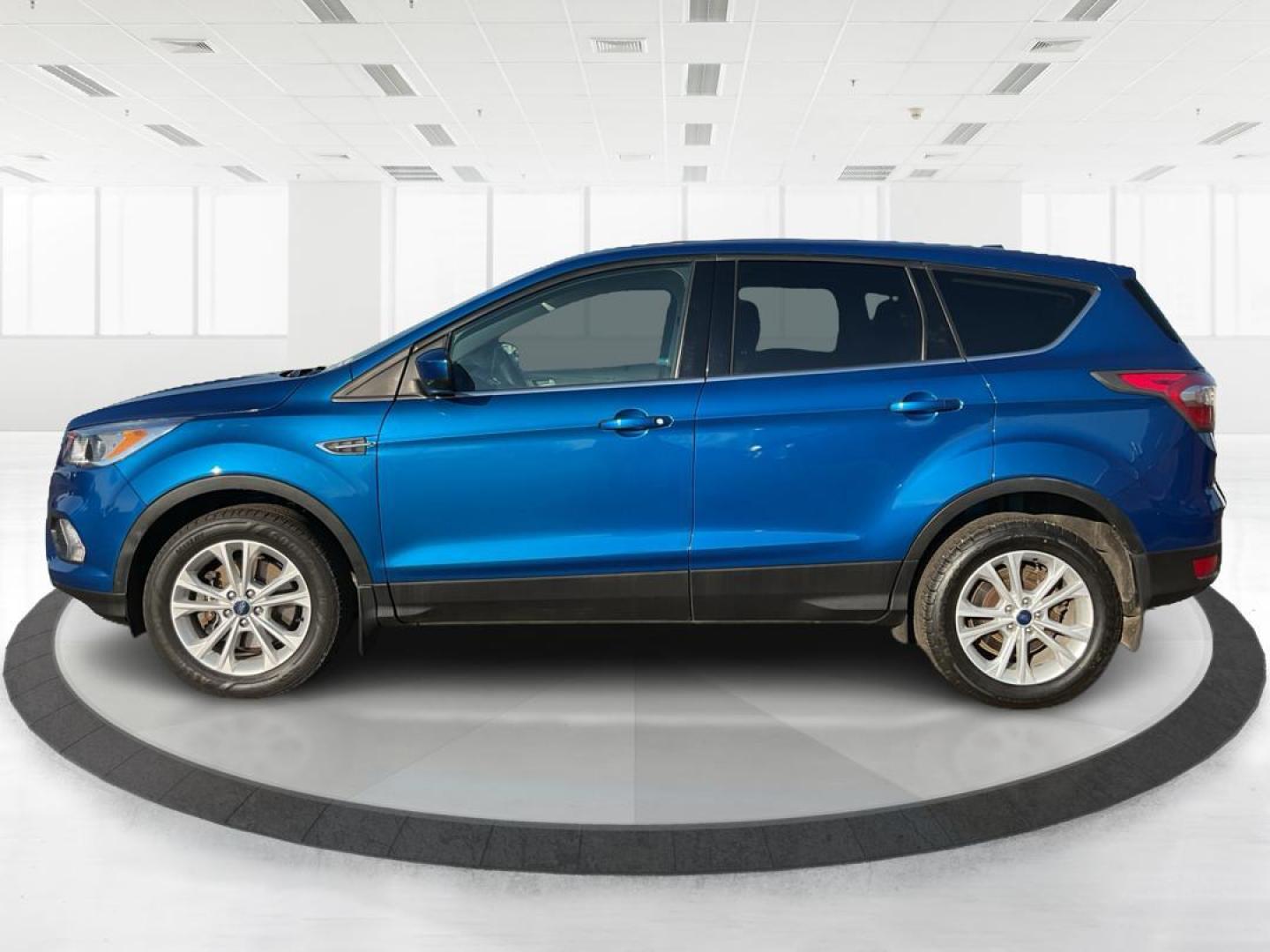 2017 Ford Escape SE (1FMCU9GD4HU) with an Other engine, located at 4508 South Dixie Dr, Moraine, OH, 45439, (937) 908-9800, 39.807072, -84.031563 - Photo#5