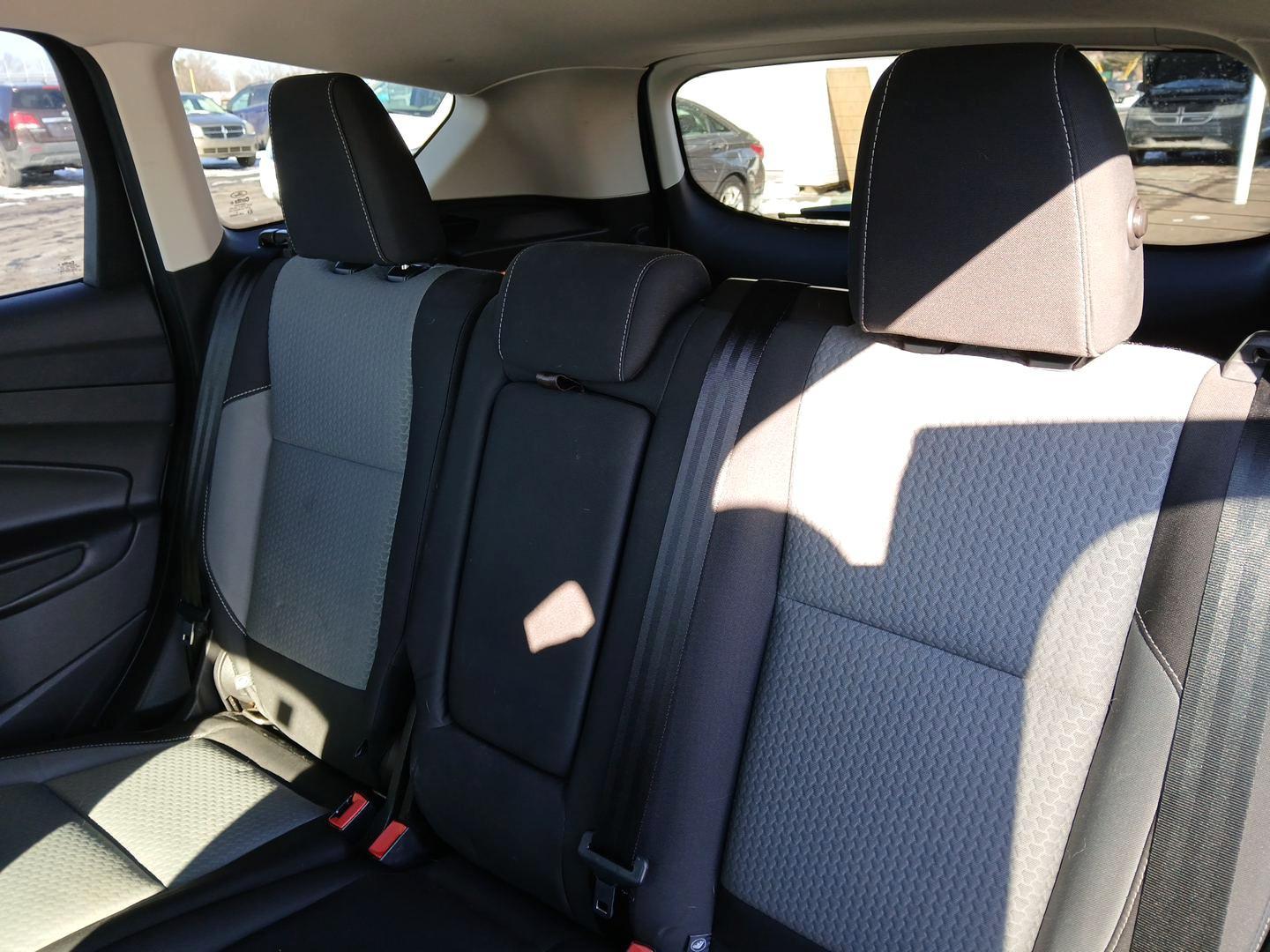 2017 Ford Escape SE 4WD (1FMCU9G92HU) with an 2.0L L4 DOHC 16V engine, 6-Speed Automatic transmission, located at 1184 Kauffman Ave, Fairborn, OH, 45324, (937) 908-9800, 39.807072, -84.031563 - Photo#9