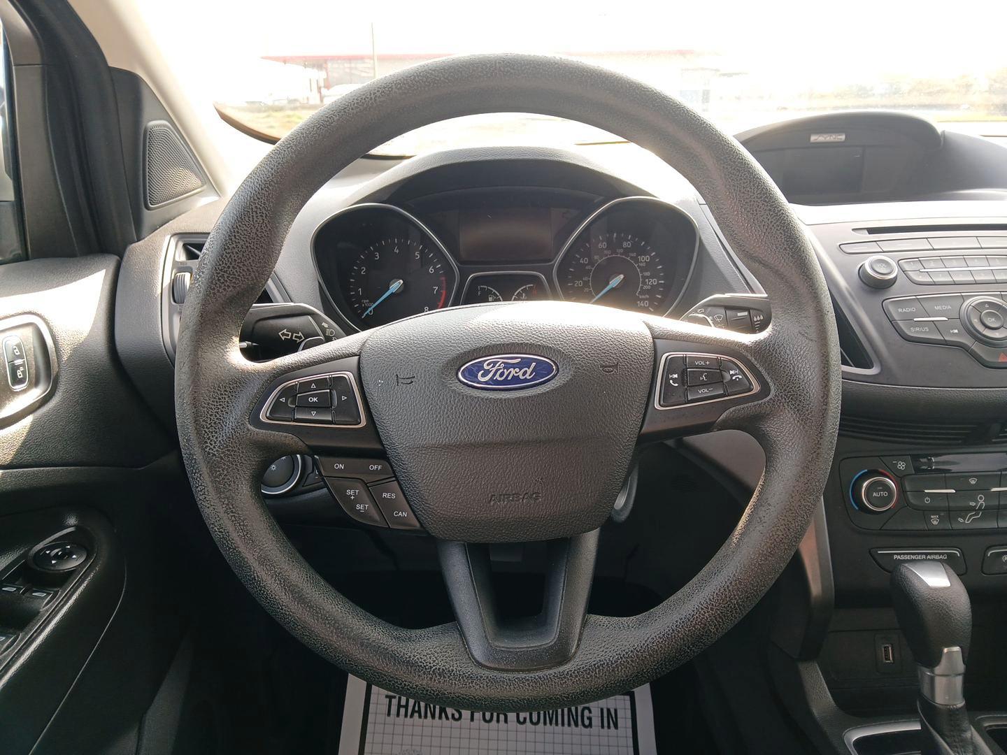 2017 Ford Escape SE 4WD (1FMCU9GD6HU) with an 1.5L L4 DOHC 16V engine, 6-Speed Automatic transmission, located at 880 E. National Road, OH, 45377, (937) 908-9800, 39.891918, -84.183975 - Photo#15