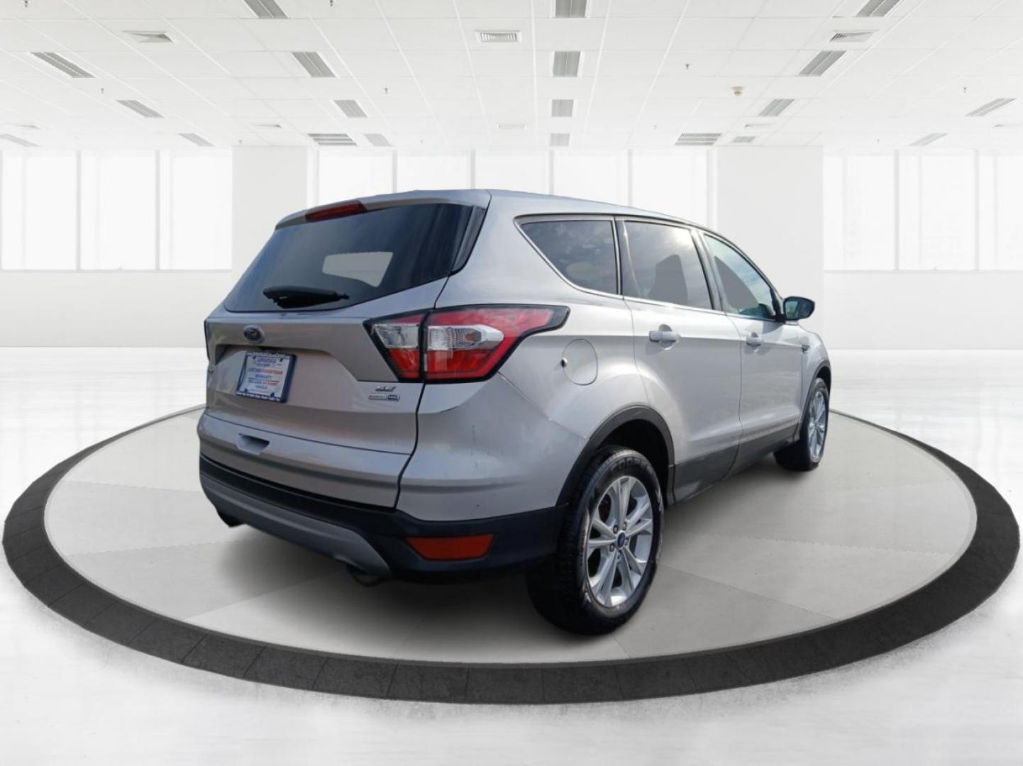 2017 Ford Escape SE 4WD (1FMCU9GD6HU) with an 1.5L L4 DOHC 16V engine, 6-Speed Automatic transmission, located at 880 E. National Road, OH, 45377, (937) 908-9800, 39.891918, -84.183975 - Photo#2
