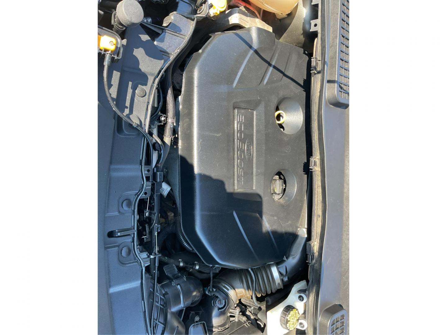 2017 Ford Escape SE (1FMCU9G93HU) with an Other engine, located at 401 Woodman Dr, Riverside, OH, 45431, (937) 908-9800, 39.761024, -84.120956 - Photo#9