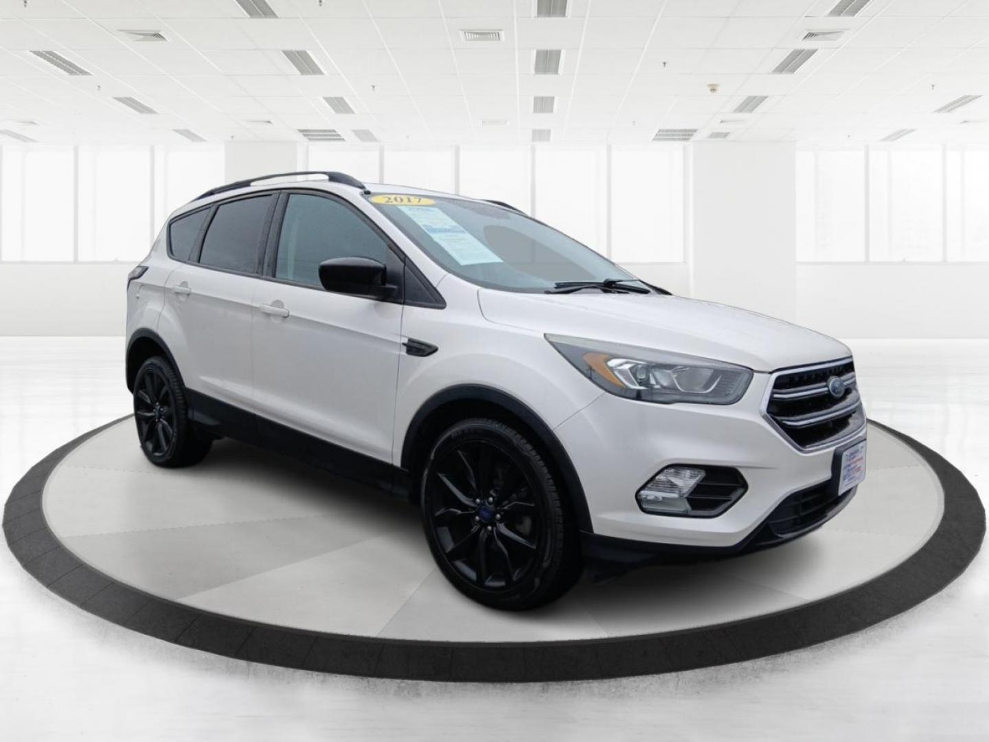 2017 Ford Escape SE FWD (1FMCU0GDXHU) with an 1.5L L4 DOHC 16V engine, 6-Speed Automatic transmission, located at 1951 S Dayton Lakeview Rd., New Carlisle, OH, 45344, (937) 908-9800, 39.890999, -84.050255 - Photo#0