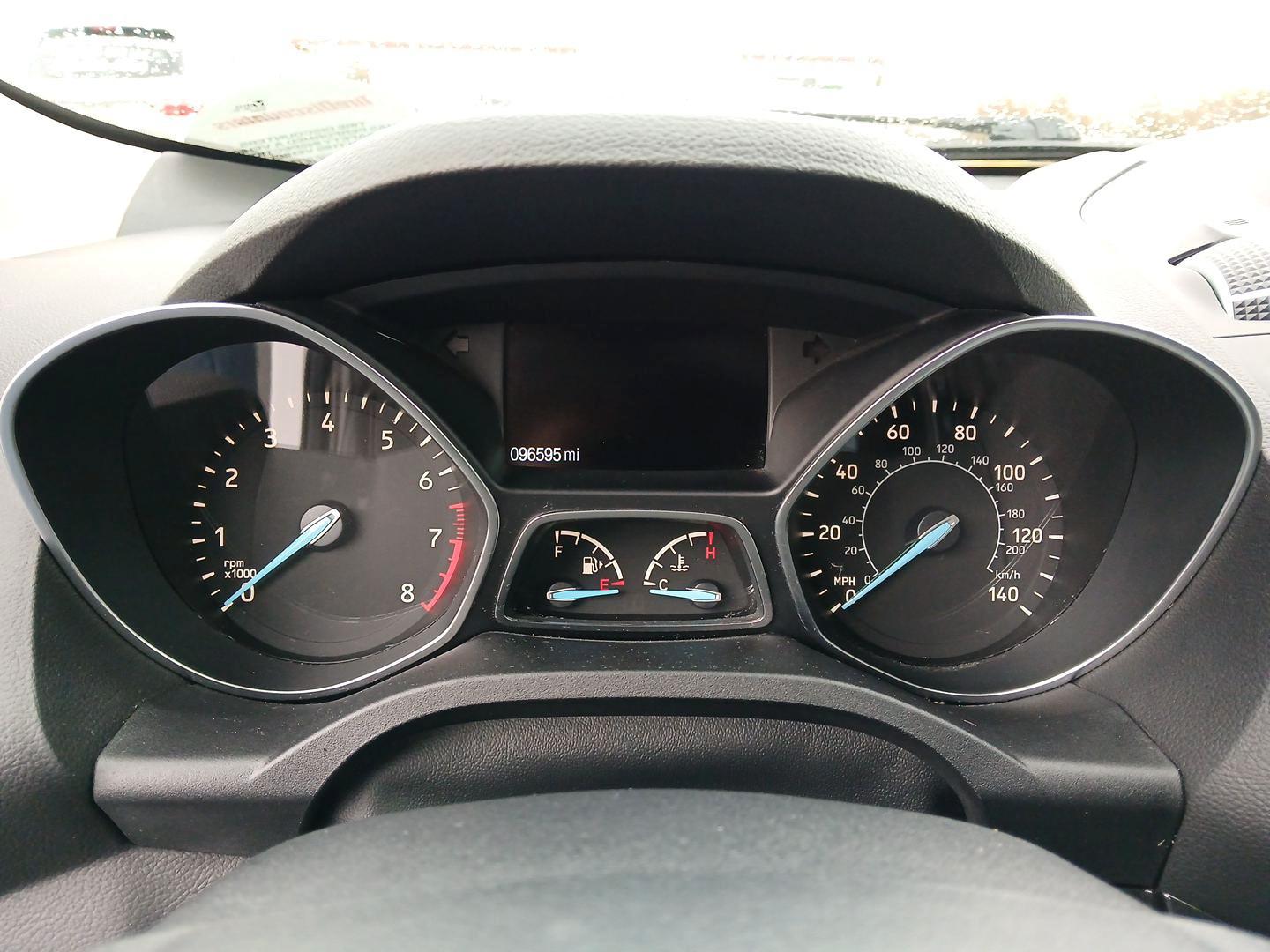 2017 Ford Escape SE FWD (1FMCU0GDXHU) with an 1.5L L4 DOHC 16V engine, 6-Speed Automatic transmission, located at 1951 S Dayton Lakeview Rd., New Carlisle, OH, 45344, (937) 908-9800, 39.890999, -84.050255 - Photo#14
