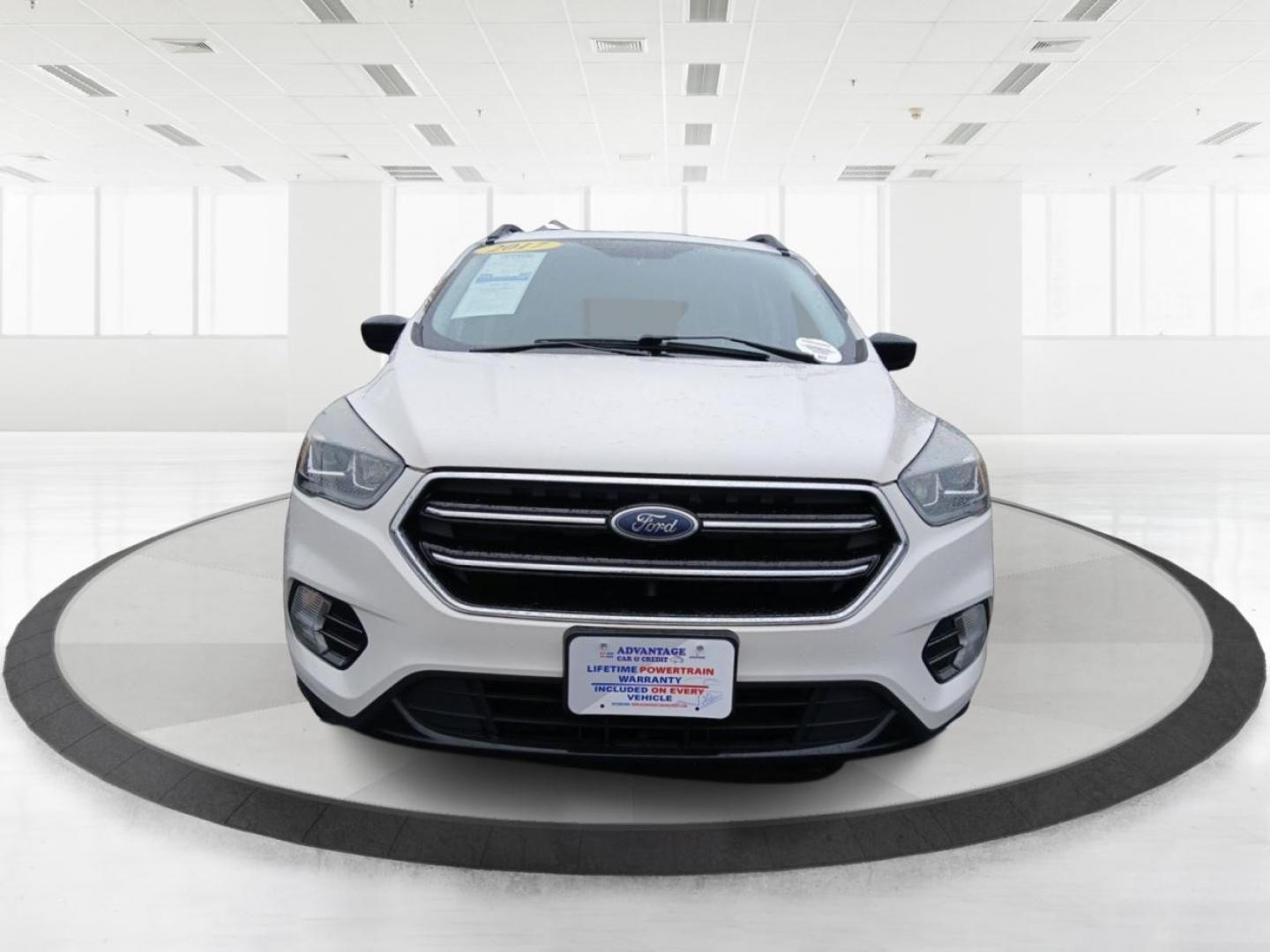 2017 Ford Escape SE FWD (1FMCU0GDXHU) with an 1.5L L4 DOHC 16V engine, 6-Speed Automatic transmission, located at 1951 S Dayton Lakeview Rd., New Carlisle, OH, 45344, (937) 908-9800, 39.890999, -84.050255 - Photo#6