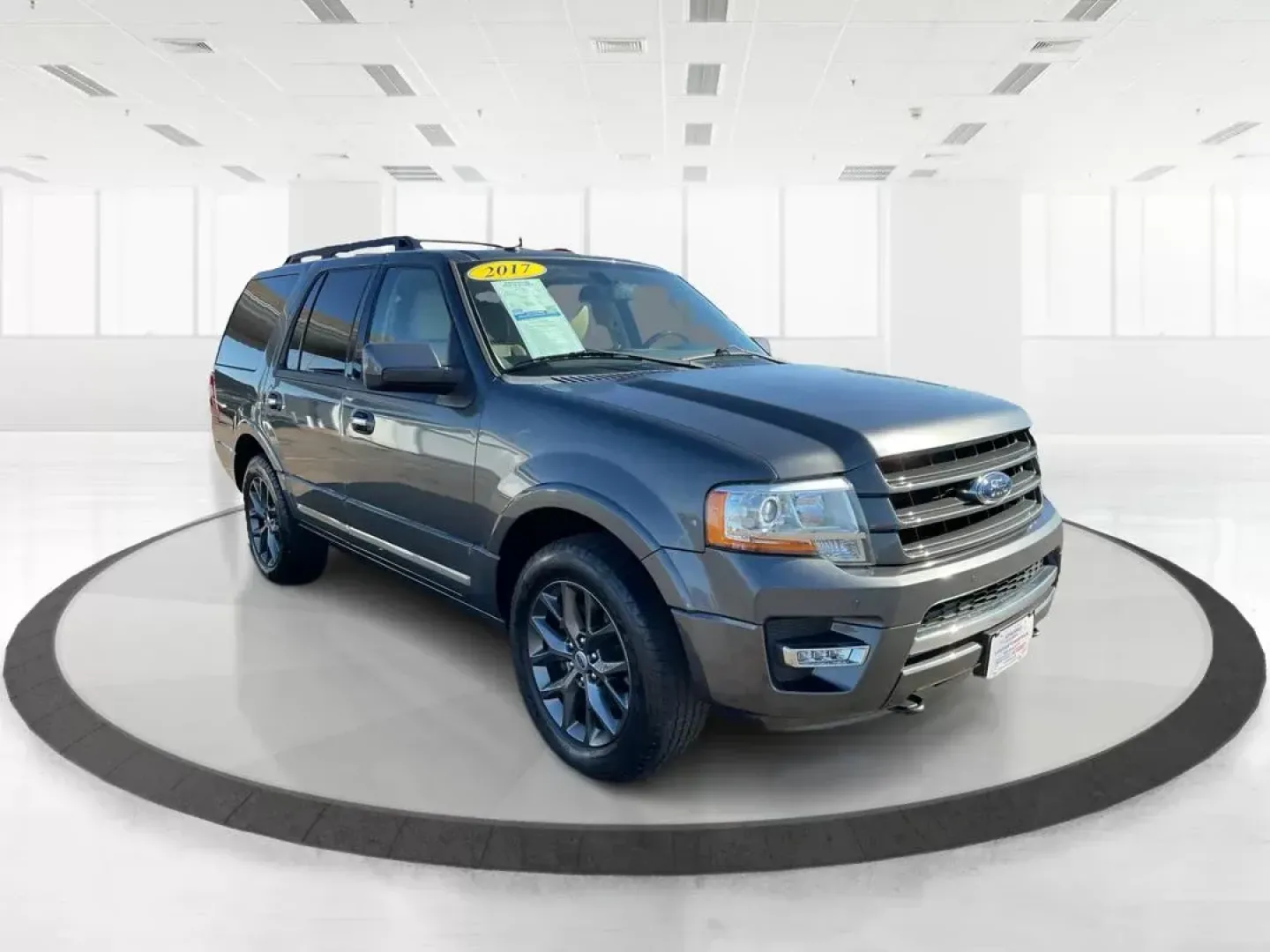 2017 Ford Expedition Limited (1FMJU2AT4HE) with an EcoBoost 3.5L V-6 gasoline direct injection engine, located at 4508 South Dixie Dr, Moraine, OH, 45439, (937) 908-9800, 39.807072, -84.031563 - Photo#0