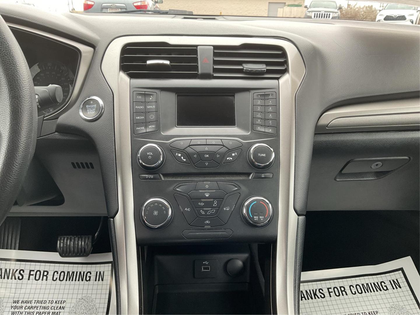 2017 Ford Fusion SE (3FA6P0H7XHR) with an Other engine, located at 1184 Kauffman Ave, Fairborn, OH, 45324, (937) 908-9800, 39.807072, -84.031563 - Photo#12