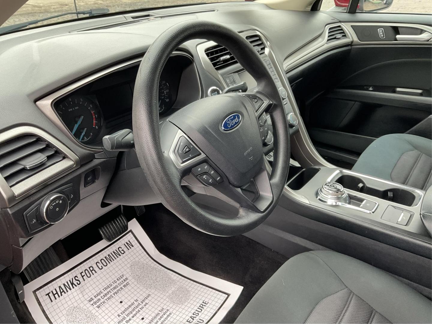 2017 Ford Fusion SE (3FA6P0H7XHR) with an Other engine, located at 1184 Kauffman Ave, Fairborn, OH, 45324, (937) 908-9800, 39.807072, -84.031563 - Photo#8