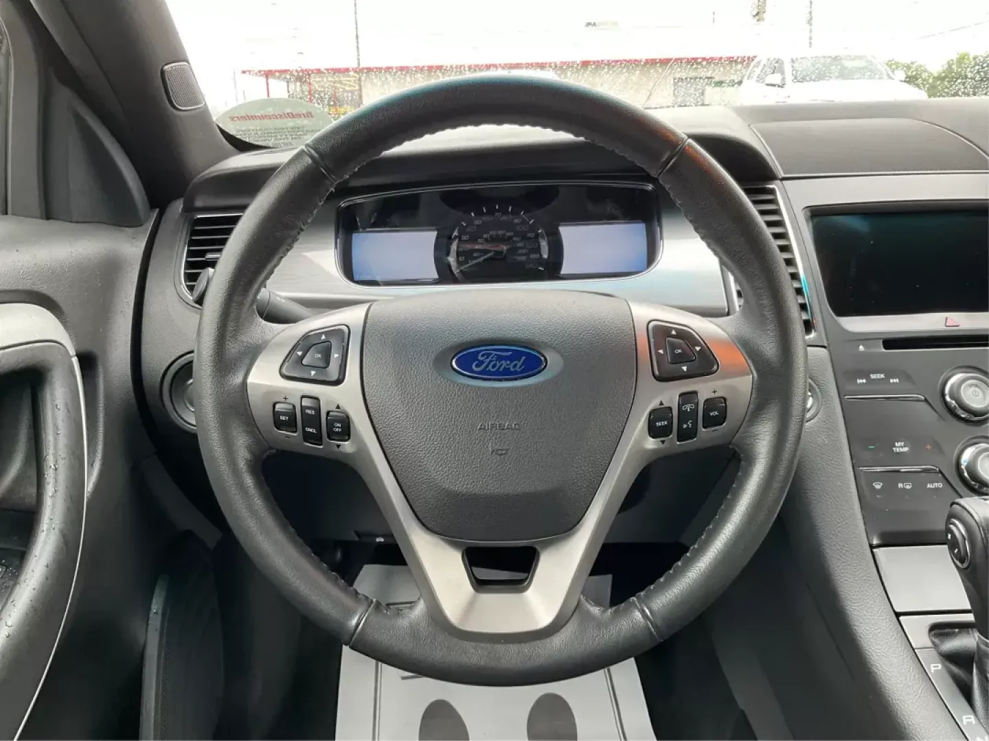 2017 Ford Taurus SEL (1FAHP2E86HG) with an EcoBoost 2L I-4 gasoline direct injection engine, located at 1230 East Main St, Xenia, OH, 45385, (937) 908-9800, 39.688042, -83.910538 - Photo#14