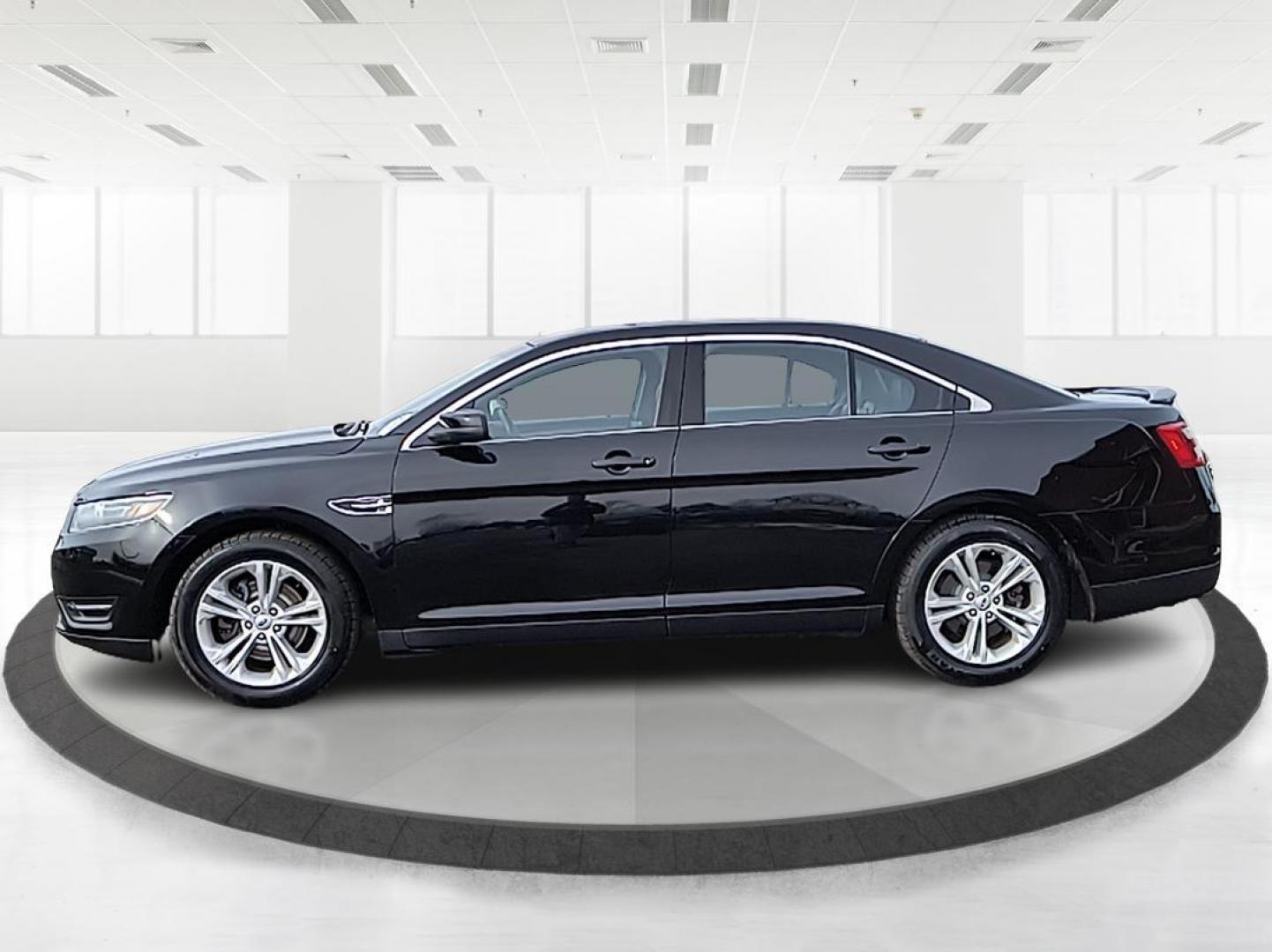 2017 Ford Taurus SEL (1FAHP2E84HG) with an Other engine, located at 1184 Kauffman Ave, Fairborn, OH, 45324, (937) 908-9800, 39.807072, -84.031563 - Photo#5