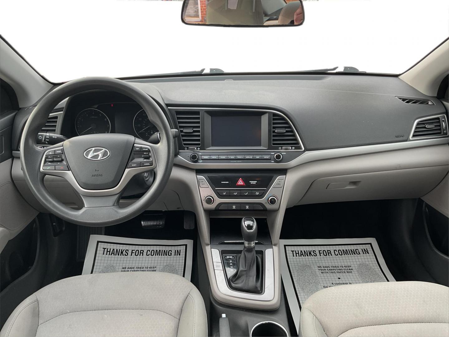 2017 Gray Hyundai Elantra SE (5NPD84LF3HH) with an Other engine, located at 880 E. National Road, OH, 45377, (937) 908-9800, 39.891918, -84.183975 - Photo#18